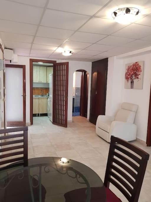 El Postiguet'S Apartments لقنت المظهر الخارجي الصورة
