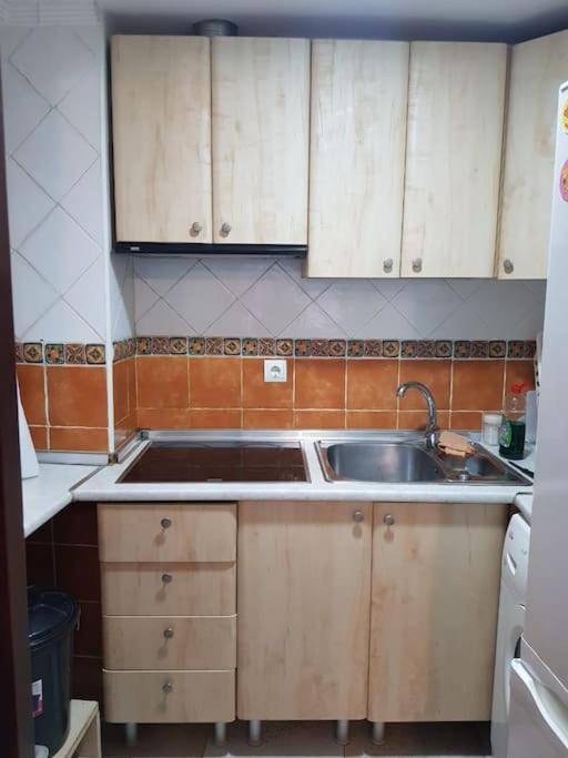 El Postiguet'S Apartments لقنت المظهر الخارجي الصورة