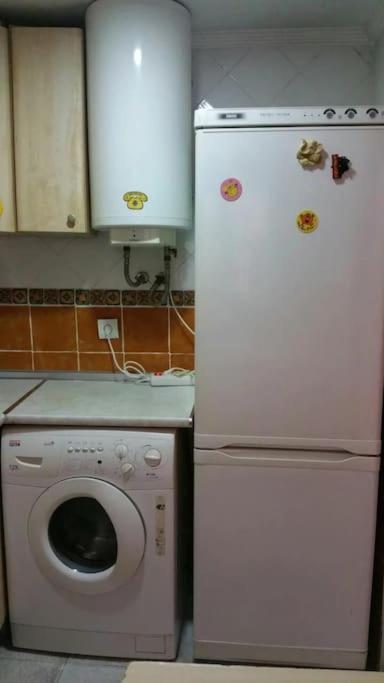 El Postiguet'S Apartments لقنت المظهر الخارجي الصورة