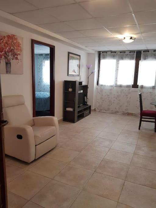 El Postiguet'S Apartments لقنت المظهر الخارجي الصورة